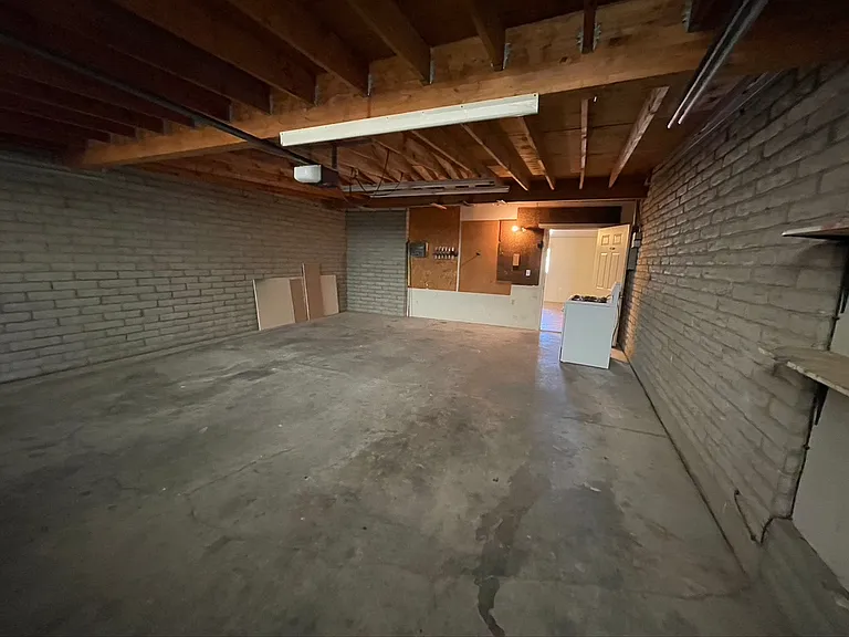 7655 E Tulip Tree St — Photo 30
