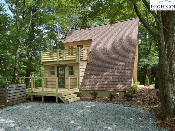 780 Old Johns River Road, Blowing Rock, NC 28605