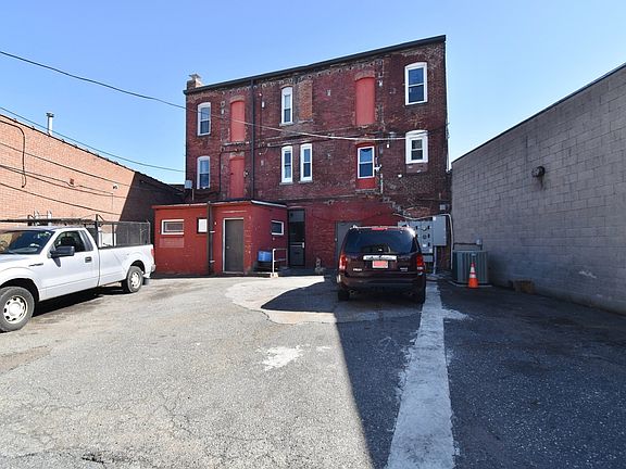 3rd image of 570-582 Main St