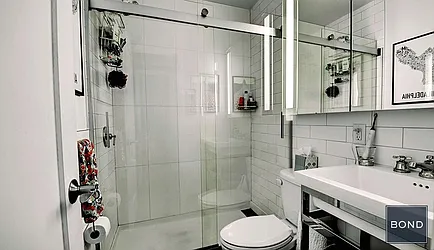 Rented by Bond New York