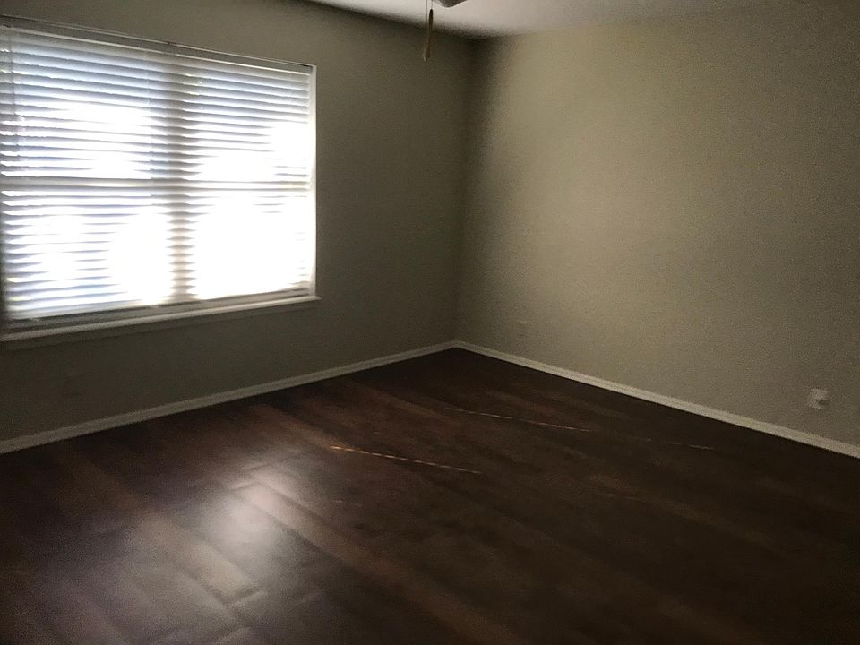 2nd image of 7846 S 85th East Ave