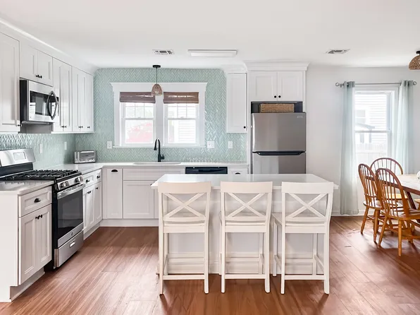 914 18th Ave, Wall Township, NJ 07719