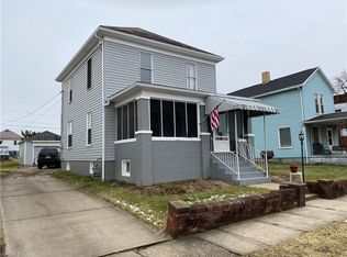 212 Miller Ave, Dennison, OH 44621