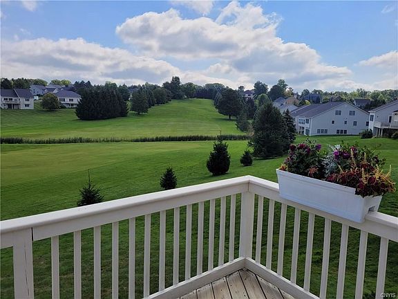 2nd image of 6090 Bay Hill Cir