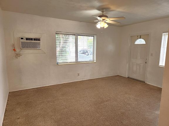 5th image of 1113-1115 NE 17th Terrace