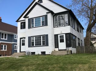 3040 N Downer Ave, Milwaukee, WI 53211