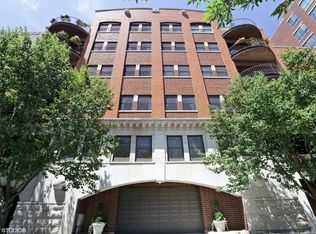 1426 N Orleans St APT 401, Chicago, IL 60610
