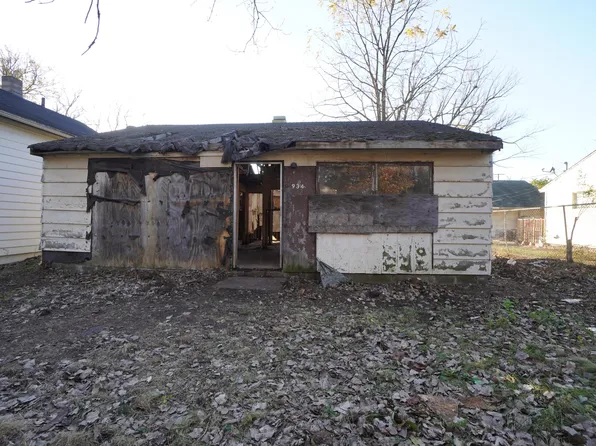 934 Durbin St, Gary, IN 46406