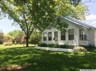 102 1st St SW, Sylvania, AL 35988