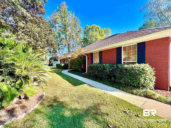 5th image of 16130 Parke Blvd