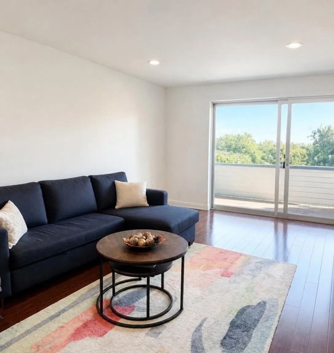 1 bed, $2,000 — Photo 3