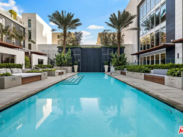 9000 W 3rd St #304, Los Angeles, CA 90048