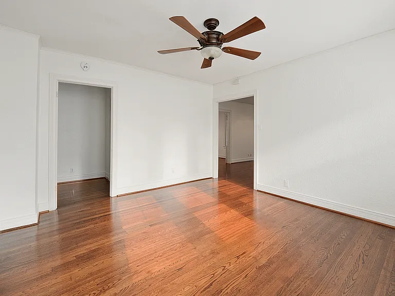 4105 Wycliff Ave — Photo 26