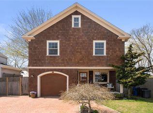 30 1/2 Prescott Hall Rd, Newport, RI 02840