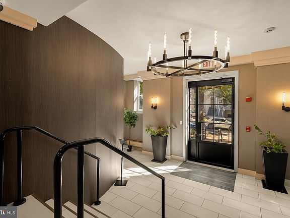 5th image of 1425 Rhode Island Ave NW APT 31