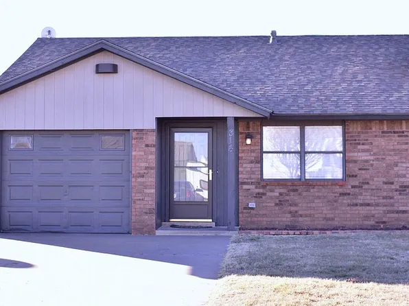 314 1st St, Kremlin, OK 73753