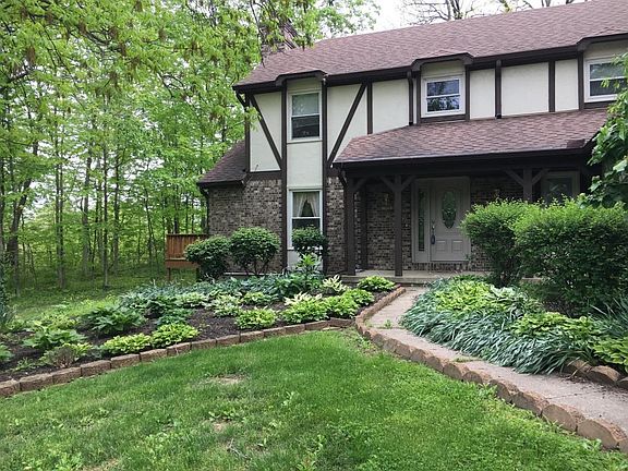2nd image of 21530 Beechwood Rd