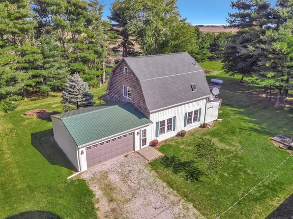 120 County Road 1800 N, Seymour, IL 61875