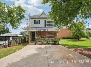 9 Middlebrook Dr, Cartersville, GA 30120