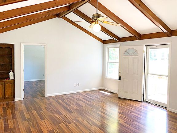 3rd image of 1459 Winding Way