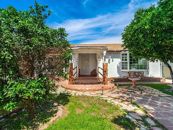 4th image of 22111 Covello St