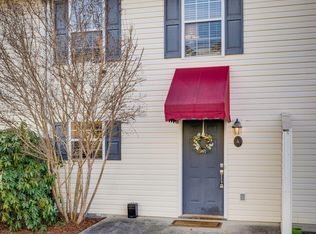 2201 Cherokee Rd APT 4, JOHNSON CITY, TN 37604