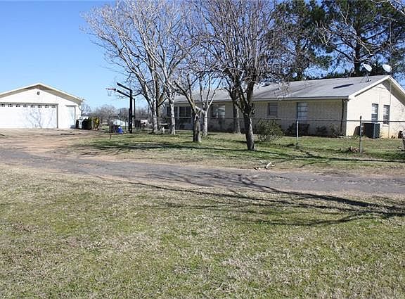 3rd image of 2350 Vz County Road 2410