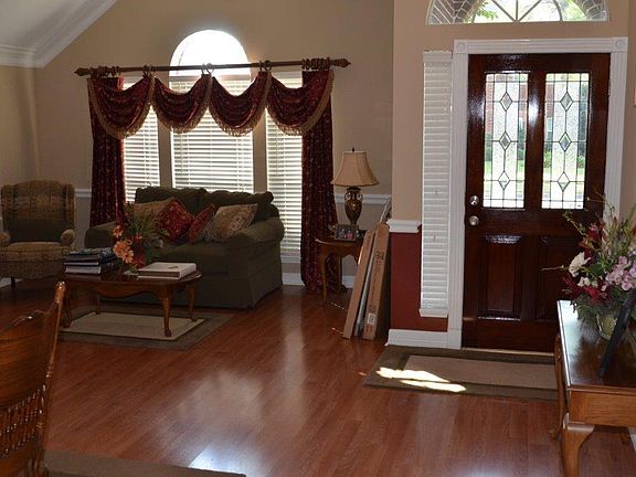 5th image of 3606 Pine Chase Dr