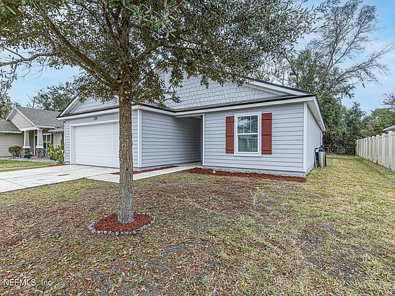 2nd image of 334 GILLESPIE GARDENS Drive
