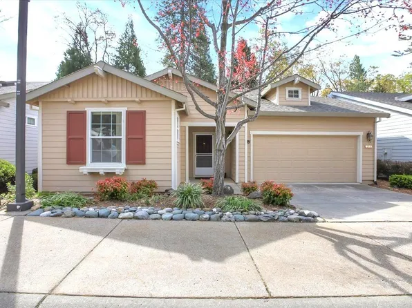 373 Eskaton Cir, Grass Valley, CA 95945