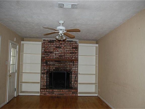 3rd image of 1023 N Peachtree St