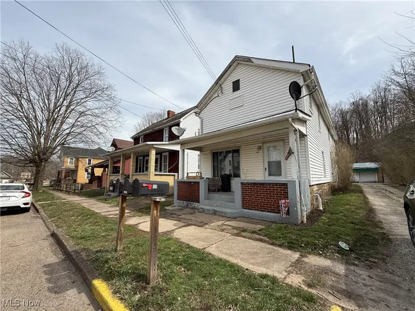 112 & 120 Hanna Ave, Adena, OH 43901