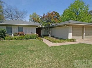 15735 Regal Hill Cir, Dallas, TX 75248