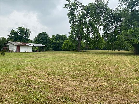 5th image of 621 Saint Maurice Ln