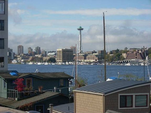 Rooftop deck view
