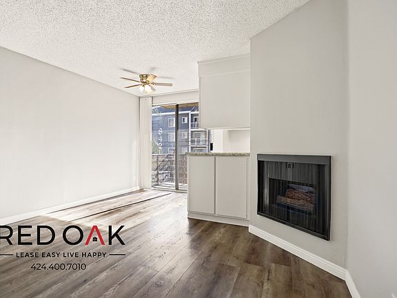 2nd image of 8430 Cedros Ave APT 221