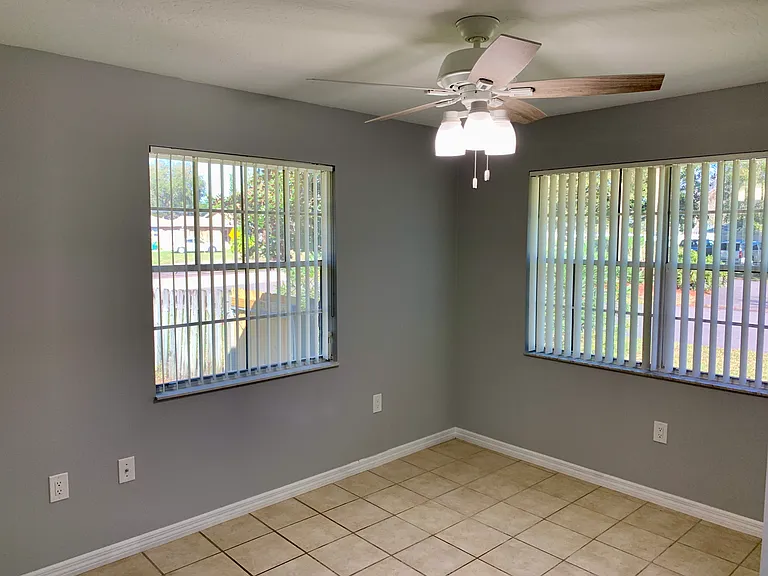 731 John Carroll Ln — Photo 16