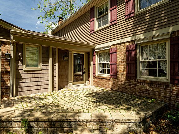 4th image of 41826 Sunnydale Ln