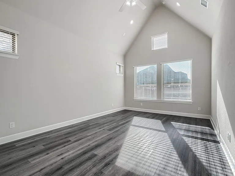 3313 Pillory Ln — Photo 21