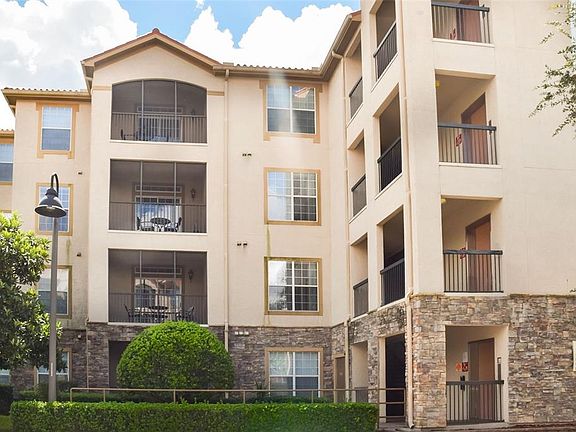 4th image of 1375 TUSCANA LANE #1108