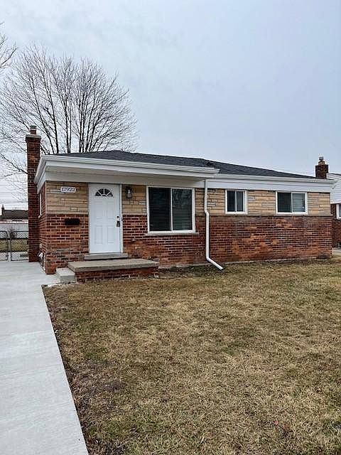 1st image of 17922 S Wind Dr