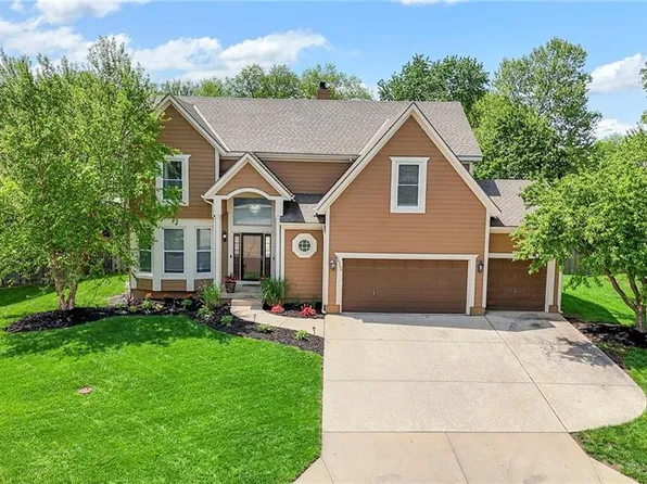 14712 Glenwood Ave, Overland Park, KS 66223