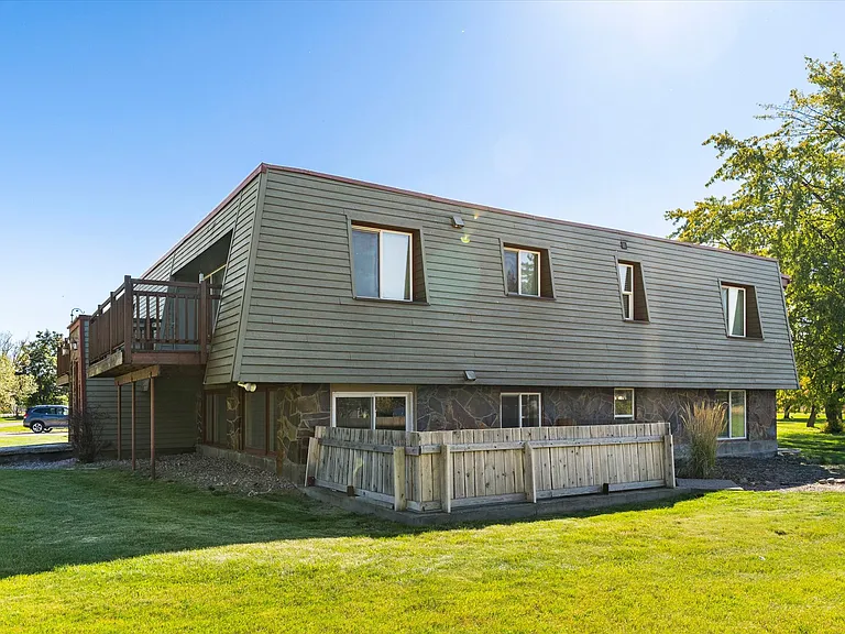 Privacy Fence For Private Patio