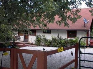 8311 S Hillside School Rd, Oak Grove, MO 64075