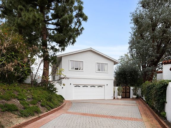 3rd image of 4343 Reyes Dr