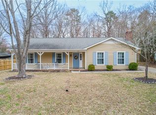 1205 Eagle Rd, Greensboro, NC 27407