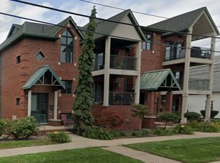 28752 Church St, Flat Rock, MI 48134