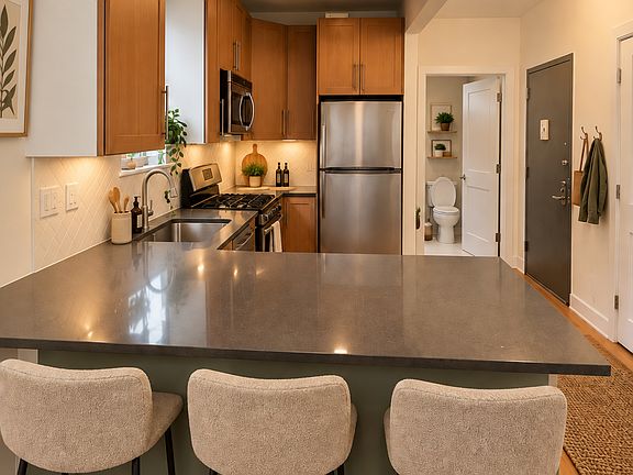 5th image of 305 W 150th St APT 710