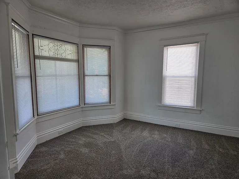 1810 N New York Ave — Photo 2