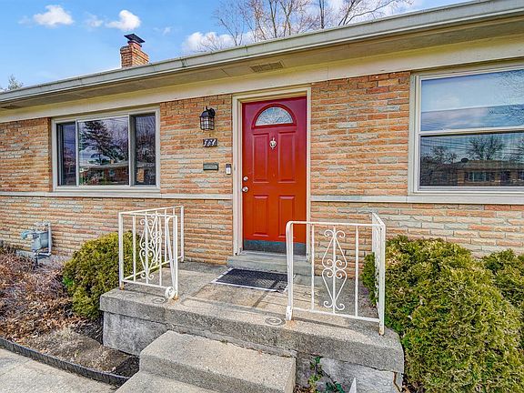 4th image of 564 Jonas Dr